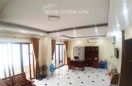 Mặt phố nghĩa Tân 50m2 nhà đẹp 4 tầng bán gấp 14.9 tỷ kinh doanh luôn rất hiếm