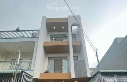 Chính chủ bán nhà riêng quận 9,1Trệt 2lầu Đường Phước Thiện- Đối diện Vinhomes Grand park q9