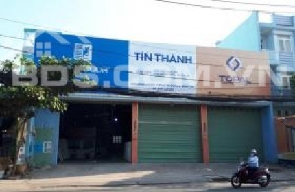 BÁN 700M2 DẤT Ở. DT 17X42. MẶT TIỀN ĐƯỜNG 15M AO ĐÔI  GIÁ 39 TỶ TL