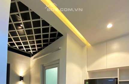 Khu vip q10, Hòa Hưng, 48m2, 4 tầng đúc, tặng full nội thất cơ bản