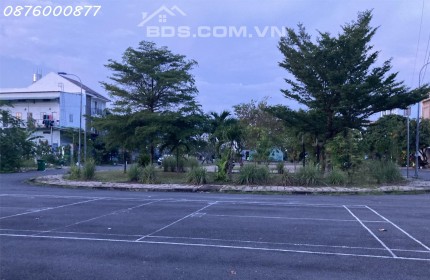 Bán đất KDC Lập Phúc Nhà Bè 7m X 20m giá nhỉnh 8 tỷ, HXH 12m view công viên