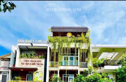 Bán Gấp Nhà TTTP Nha Trang Đường 20m , Cách Biển Chỉ 5p đi xe, Khu Đô thị Sầm uất - Kết Hợp Kinh Doanh, Sổ Đỏ - Giá Rẻ nhất Khu Vực