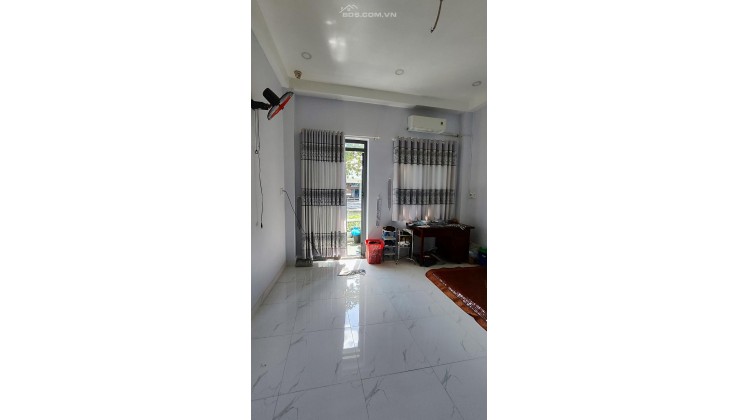 BÁN NHÀ QUẬN 7, TRẦN XUÂN  SOẠN, 3 TẦNG ( 45 M2 ) HẺM RỘNG, GIÁ RẺ