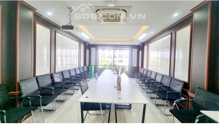 Siêu Rẻ, Bán nhà Phân Lô Lê Đức Thọ 60m2, 7 Tầng, Thang Máy – Vỉa Hè – View Công Viên Kinh Doanh giá 20,x Tỷ