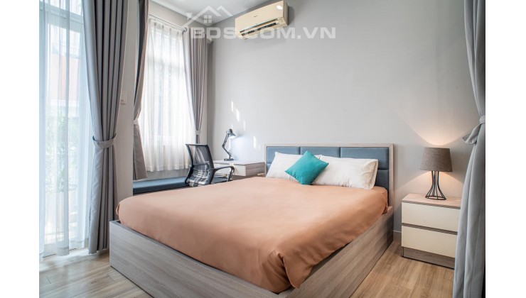 Bán nhà Phú Nhuận 42m2, Ngang 4,3m. 5PN, hẻm to. chỉ 7 tỏi