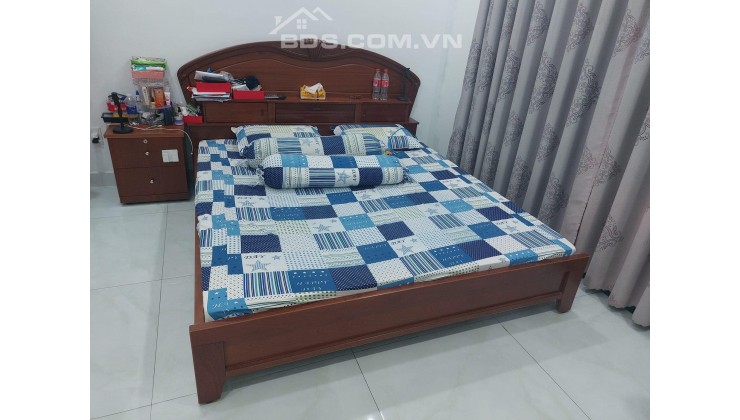 [QUẬN 7] - [XE HƠI 7 CHỔ NGŨ TRONG NHÀ ĐƯỜNG SỐ 79] - NHÀ 4 TẦNG BTCT - 4x16m - CHỈ HƠN 9 TỶ CHÚT