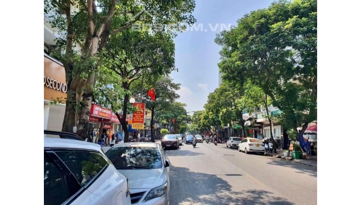 giảm 3.5 tỷ, Bán gấp giá bất chấp đầu tư nhà Mặt Phố Ngọc Lâm, Kinh doanh dòng tiền, 120m2 - MT 7m - hơn 20 tỷ