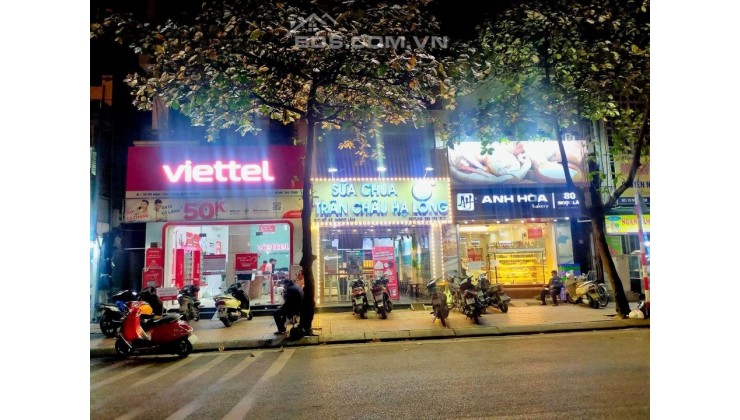 giảm 3.5 tỷ, Bán gấp giá bất chấp đầu tư nhà Mặt Phố Ngọc Lâm, Kinh doanh dòng tiền, 120m2 - MT 7m - hơn 20 tỷ