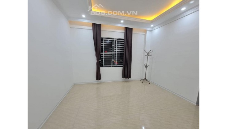 Bán Nhanh Chung Cư DT:80m2, 3 Phòng Ngủ, Tầng 11 Giá 3.28 tỷ