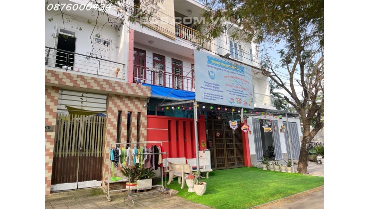 Bán đất KDC Lập Phúc trục đường chính ra đường 1078 view hồ