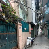 Bán đất tặng nhà 4 tầng khu vực đường Láng, hướng Chùa Láng