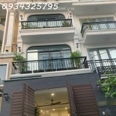 Bán biệt thự cao cấp Hoàng Hoa Thám, DT 4.5x18m, 4 lầu + Thang máy, giá 14 tỷ