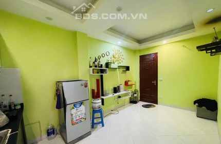 Bán Chung Cư 211 Khương Trung 50m2, 2 Ngủ, 2WC, Full Nội Thất giá 860 triệu