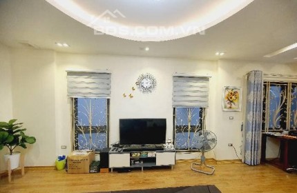 BÁN NHÀ HOÀNG HOA THÁM, 51M2 GIÁ 5 TỶ, KINH DOANH DÒNG TIỀN.