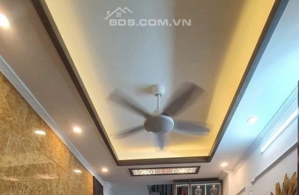 CỰC PHẨM NGUYỄN TRÃI - Ô TÔ ĐỖ CỬA - CÔNG NĂNG ĐẦY ĐỦ - NHÀ RẤT CÓ LỘC