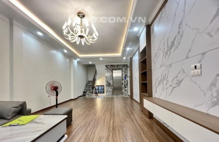 NHÀ MỚI NGÕ 460 THỤY KHUÊ, TÂY HỒ - 45 M2 x 7 TẦNG THANG MÁY - 2 THOÁNG - Ô TÔ VÀO NHÀ - SÁT PHỐ - NHÀ MỚI - VĂN PHÒNG ĐẸP - 10.8 TỶ