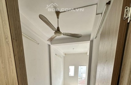 Bán nhà đường 3 tháng 2, phường 14, quận 10, 5 tầng 46m2, 7 tỷ, hẻm xe hơi