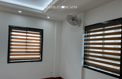 Bán căn hộ 17T10 Nguyễn Thị Định – Trung Hòa Nhân Chính, 68m2 2PN 2WC nhà mới đẹp nhỉnh 3 tỷ có ra lộc 0981053095