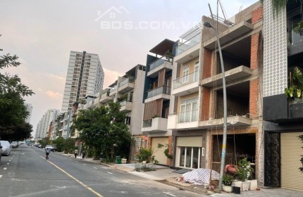 NHÀ ĐẸP 4 TẦNG MẶT TIỀN KDC JAMONA CITY ĐƯỜNG 20M, PHÁP LÝ CHUẨN, P. PHÚ THUẬN, Q7