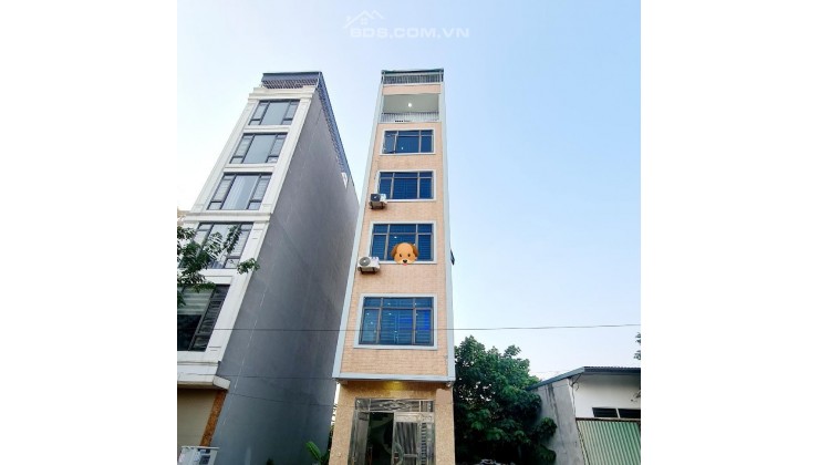 Siêu phẩm dv La Dương, Dương Nội, Aeon Mall 50m2x7 tầng, thang máy, ô tô tránh vào nhà, vỉa hè rộng