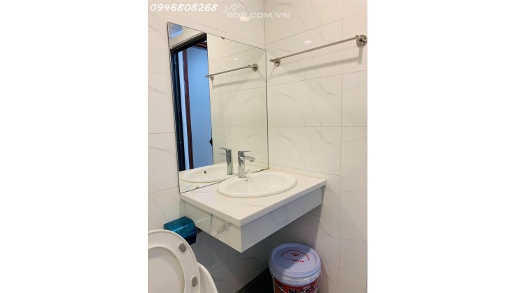 Nhà phố Hoàng Đạo Thành, ô tô đỗ cửa, ngõ thông, 30m2 giá 6,x tỷ