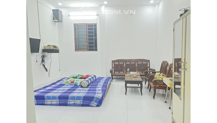 Bình Tân.Tỉnh Lộ 10. DT 100M2, (12 X 7.2). 4 TẦNG. 5TỶ5