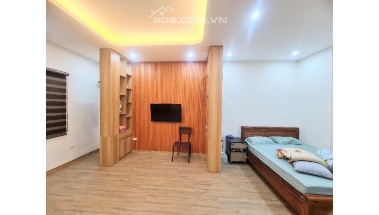 NHÀ ĐẸP ĐÓN TẾT - KHU ĐẶNG VĂN NGỮ - LÔ GÓC - Ô TÔ ĐỖ CỔNG - Ô TÔ TRÁNH CÁCH 10M