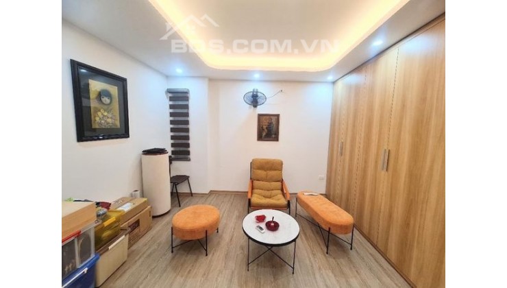 NHÀ ĐẸP ĐÓN TẾT - KHU ĐẶNG VĂN NGỮ - LÔ GÓC - Ô TÔ ĐỖ CỔNG - Ô TÔ TRÁNH CÁCH 10M