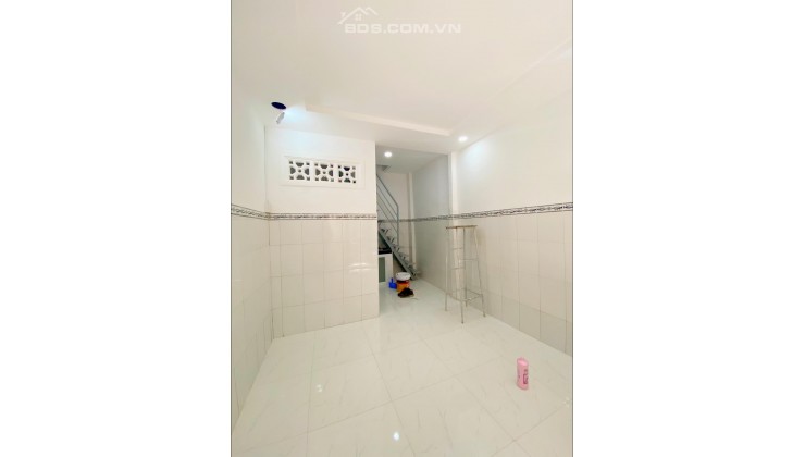 TÂN BÌNH.Trần Văn Quang 16m2, giá 1 tỷ7. Hẻm to