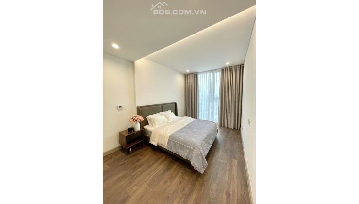 Chính chủ Đăng cho thuê căn hộ Full đồ 2 phòng ngủ 90m2 chung cư SunGrand Thuỵ Khuê toà S2B tầng 16