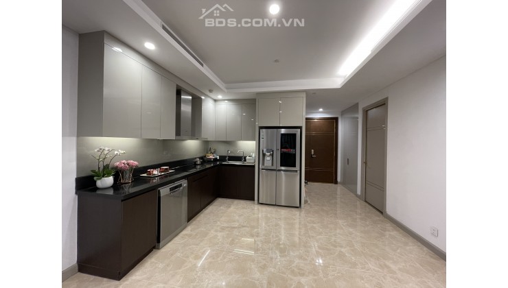 Chính chủ Đăng cho thuê căn hộ Full đồ 2 phòng ngủ 90m2 chung cư SunGrand Thuỵ Khuê toà S2B tầng 16