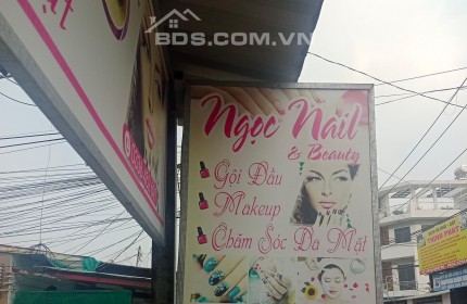 Cần sang tiệm trước tết, anh chị em nào có nhu cầu mở tiệm tóc nail làm tết thì liên hệ với em ạ.