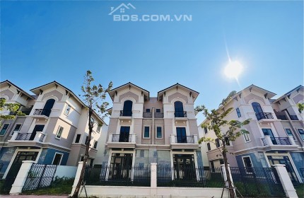 Đang cần bán gấp căn Shophouse trung tâm của dự án Centa City giá tốt