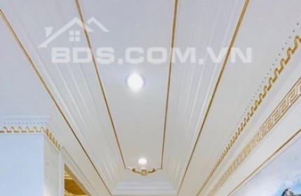 NHÀ HỒNG TIẾN , BỒ ĐỀ . 60M x 6T . NGÕ THÔNG , GARA , THANG MÁY . GIÁ 10.3 TỶ .