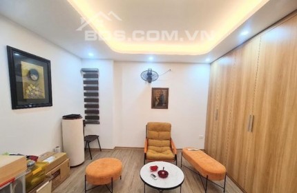 NHÀ ĐẸP ĐÓN TẾT - KHU ĐẶNG VĂN NGỮ - LÔ GÓC - Ô TÔ ĐỖ CỔNG - Ô TÔ TRÁNH CÁCH 10M