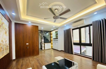 CẦN BÁN GẤP NHÀ PHỐ VŨ TÔNG PHAN. DT 32M THIẾT KẾ 6T. XÂY MỚI - THANG MÁY