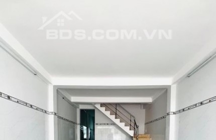 HẺM XE HƠI THÔNG - HỒNG BÀNG - PHƯỜNG 1 QUẬN 11 - ĐANG CHO THUÊ 10TR/THÁNG