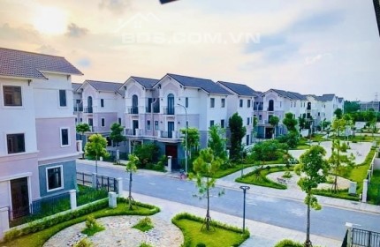 Villa 135m xây 3 tầng hoàn thiện đường 13m, giá chỉ 6,4 tỷ. lh: 0933004066