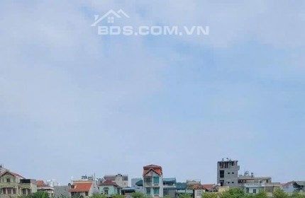 Bán 78m Đất Trung tâm Thanh Trì sát Hoàng mai, DT rộng ô tô vào đất, giá 7xtr/m2