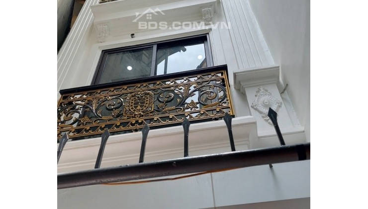 Bán nhà mặt phố Kim Mã Thượng 82m 4 tầng KD đỉnh giá 26 tỷ