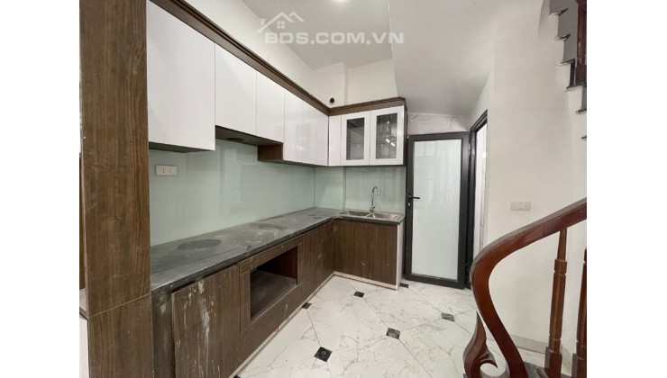 Bán nhà mặt phố Kim Mã Thượng 82m 4 tầng KD đỉnh giá 26 tỷ