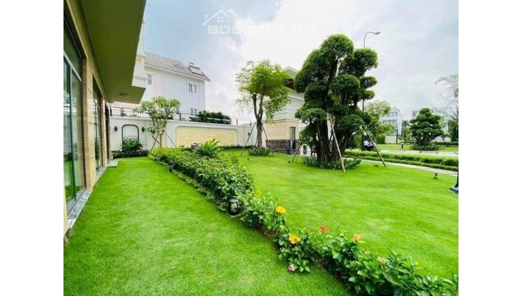 Nhà Xây Sẵn có sân vườn The Classia Khang Điền 15,5 tỷ trả trước 5,3 tỷ nhận nhà ở ngay Gọi ngay: 0931793320 (CVKD - Phước Thiện)