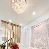 Nhà Đẹp Gần Đường Tôn Thất Tùng, Đống Đa 36m², 4 tầng, MT 3.3m, giá 5.45 tỷ.
