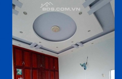 BÁN NHÀ Đ. 6 LINH XUÂN THỦ ĐỨC - XE HƠI VÀO NHÀ - THU NHẬP 80 TRIỆU/NĂM - 3 TẦNG