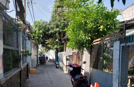 CHUYÊN MÔI GIỚI QUẬN 8, MÔI GIỚI QUẬN 7, MÔI GIỚI QUẬN 4, MÔI GIỚI NHÀ BÈ
BÁN NHÀ HẺM 184 ĐƯỜNG LƯU HỮU PHƯỚC PHƯỜNG 15 QUẬN 8 121M2 HAI MẶT TIỀN