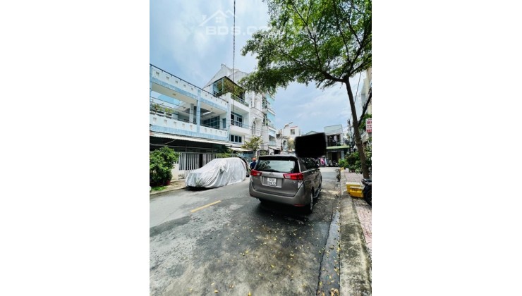 CHUYÊN MÔI GIỚI QUẬN 8, MÔI GIỚI QUẬN 7, MÔI GIỚI QUẬN 4, MÔI GIỚI NHÀ BÈ
BÁN NHÀ MẶT TIỀN ĐÔNG HỒ PHƯỜNG 4 QUẬN 8 50M2 8.5 TỶ
