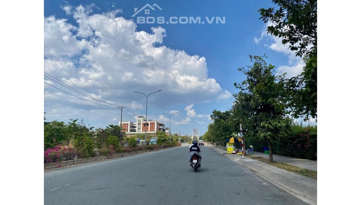 Bán đất Phường Long Phước, Quận 9. Giá 5.5 Tỷ