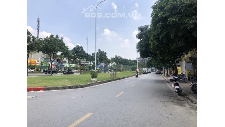 Đất Thạch Bàn , Long Biên . 4.5 Tỷ . 50M x MT 4.5M , Ô Tô Vào Đất , Ngõ Nông .