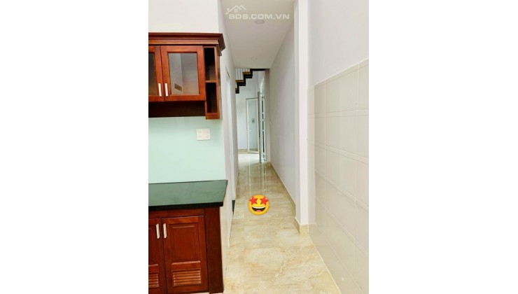 Cần Bán GẤP Nhà Hoàng Hoa Thám Bình Thạnh  49M²(4*11,2) - 2Tầng - 2PN - Giá Chỉ 4,35 tỷ