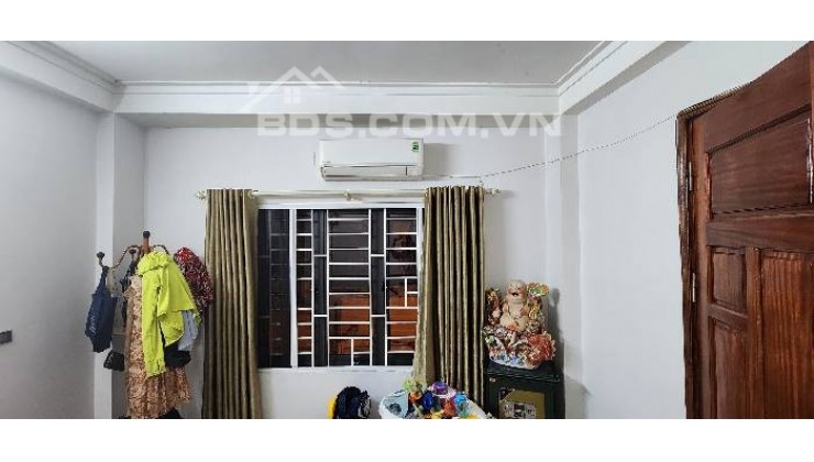 Bán nhà Lò đúc, vị trí đẹp, 5Tầng, 20m ra mắt phố, 28m2, 4,6 tỷ